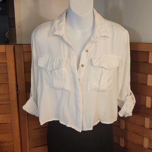 SIM And Sam brand cropped shirt